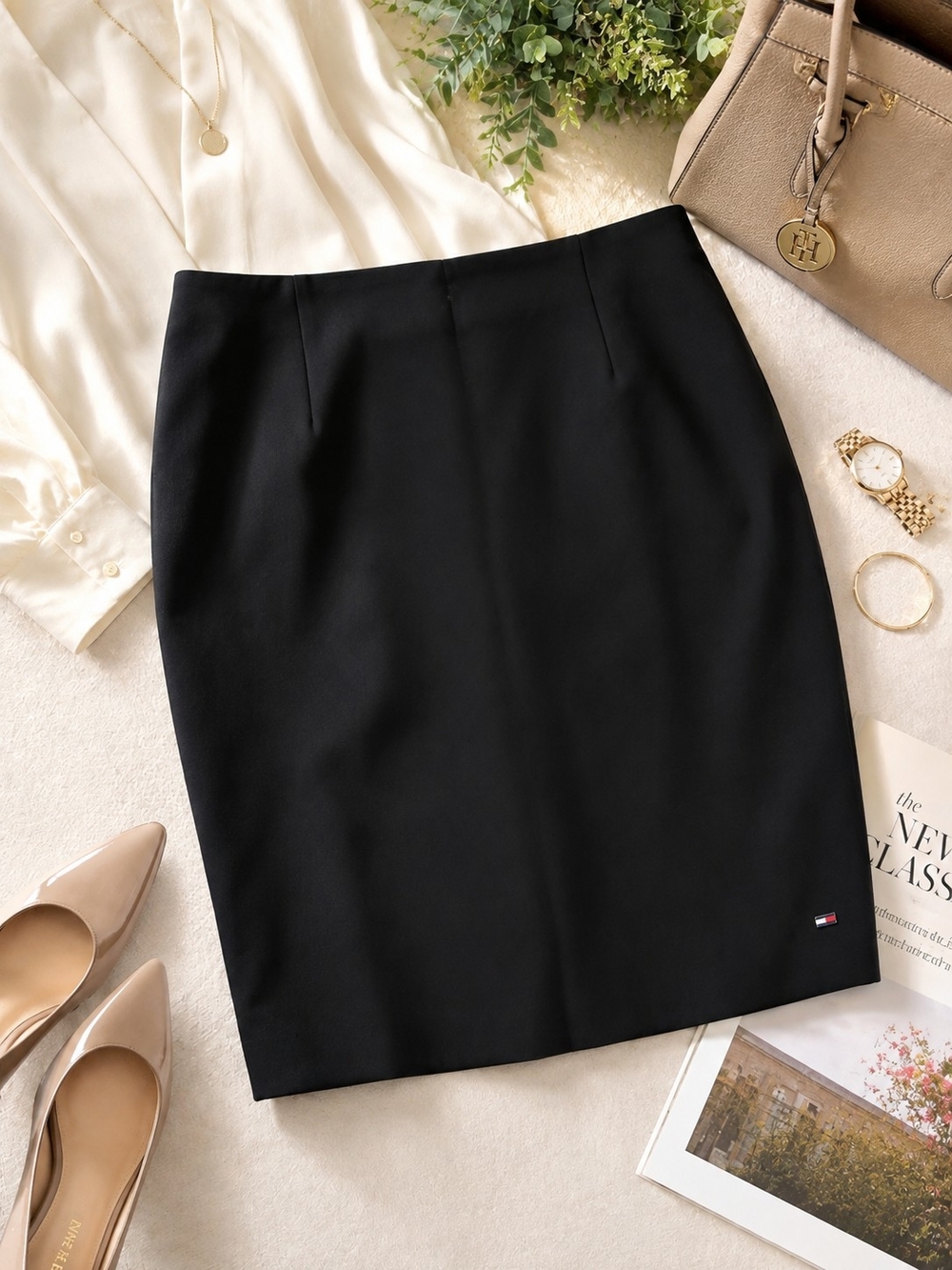 Tommy Hilfiger Black Pencil Skirt Size 10 Fully Lined Pockets